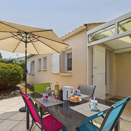 Jolie Maison Pour 4 Personnes Avec Jardin