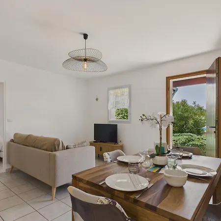 בית נופש Jolie Maison Pour 4 Personnes Avec Jardin *