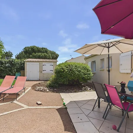 Jolie Maison Pour 4 Personnes Avec Jardin בית נופש סן-ונסן-סור-ז'אר