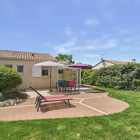 בית נופש Jolie Maison Pour 4 Personnes Avec Jardin *